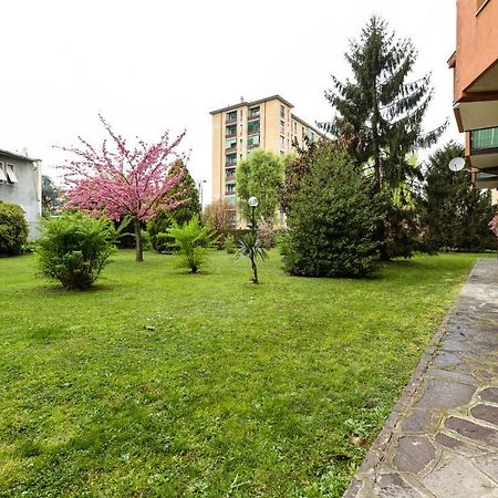 Renewed Balcony Flat With Green Garden 밀라노 외부 사진